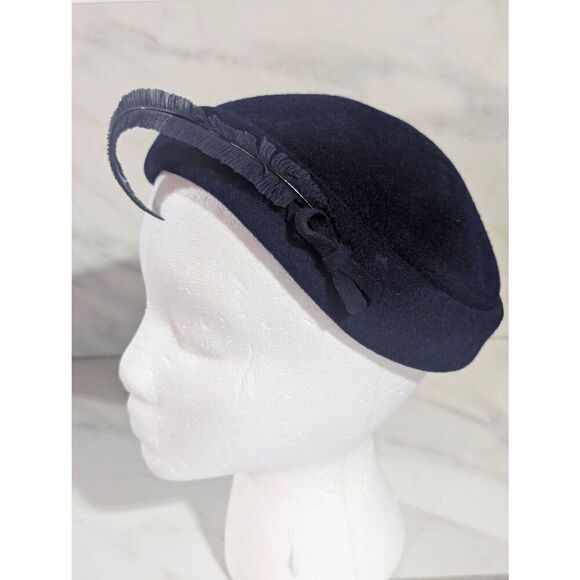 Neumann Women's Blue Endler Fair Field Vintage 40's Flat Wool Feather Embellishe - Picture 3 of 6